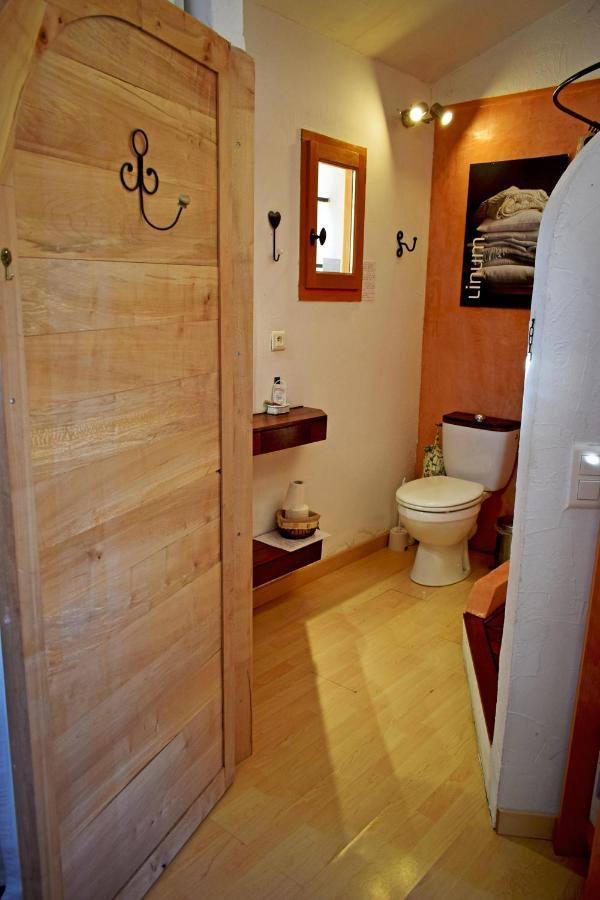 Hotel Saba Cabrières-dʼAvignon Zewnętrze zdjęcie